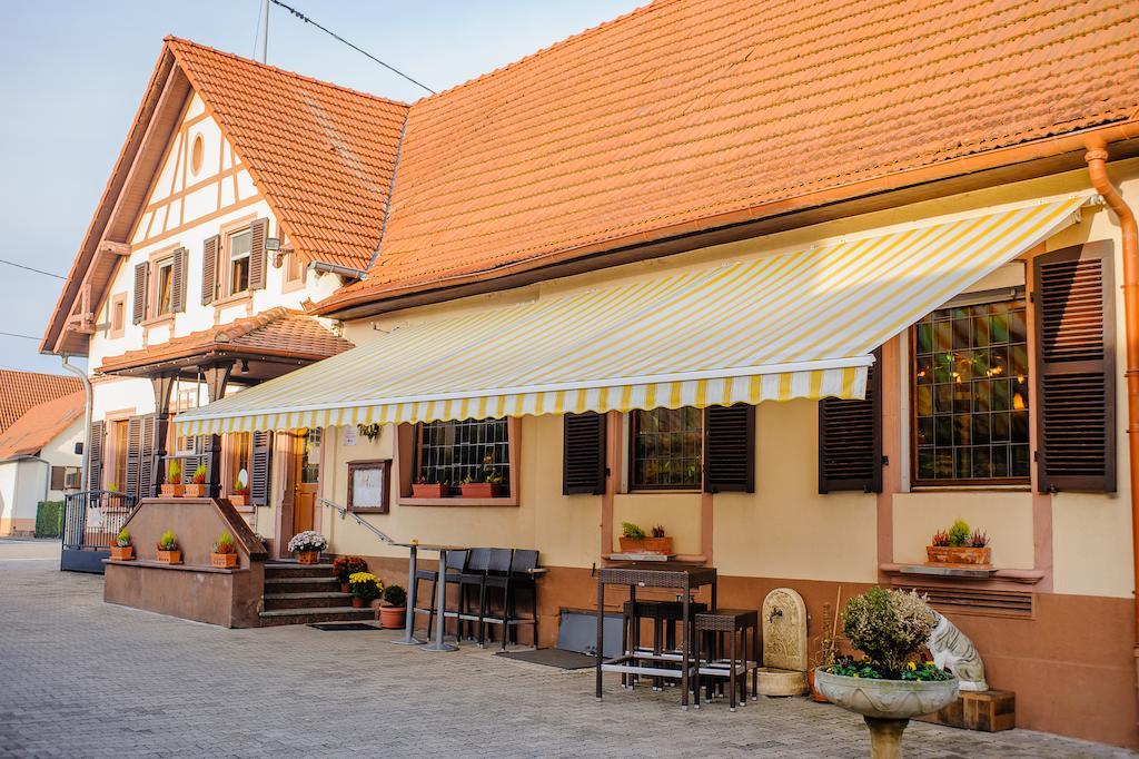 Hotel Restaurant La Couronne Ропенхайм Екстериор снимка