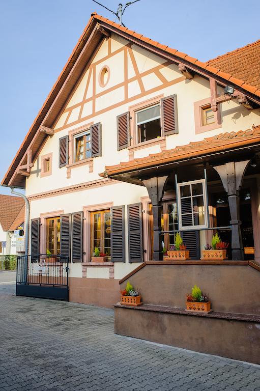Hotel Restaurant La Couronne Ропенхайм Екстериор снимка